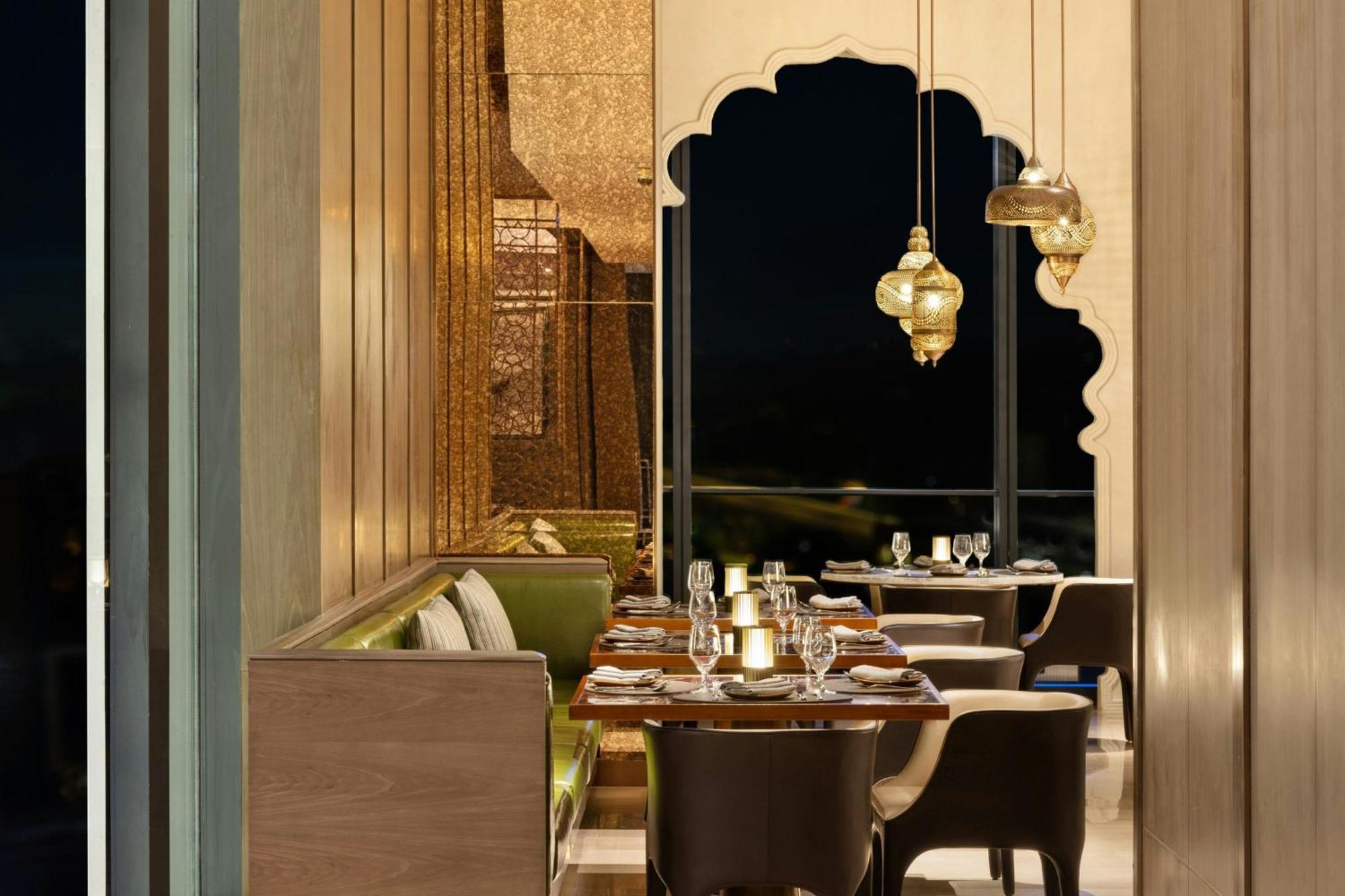 होटल Jw Marriott