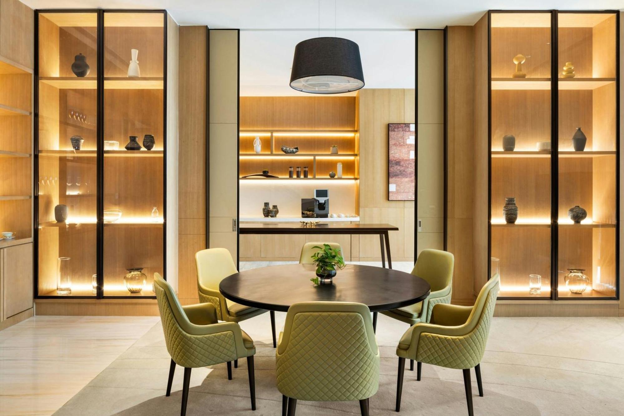 होटल Jw Marriott 5*