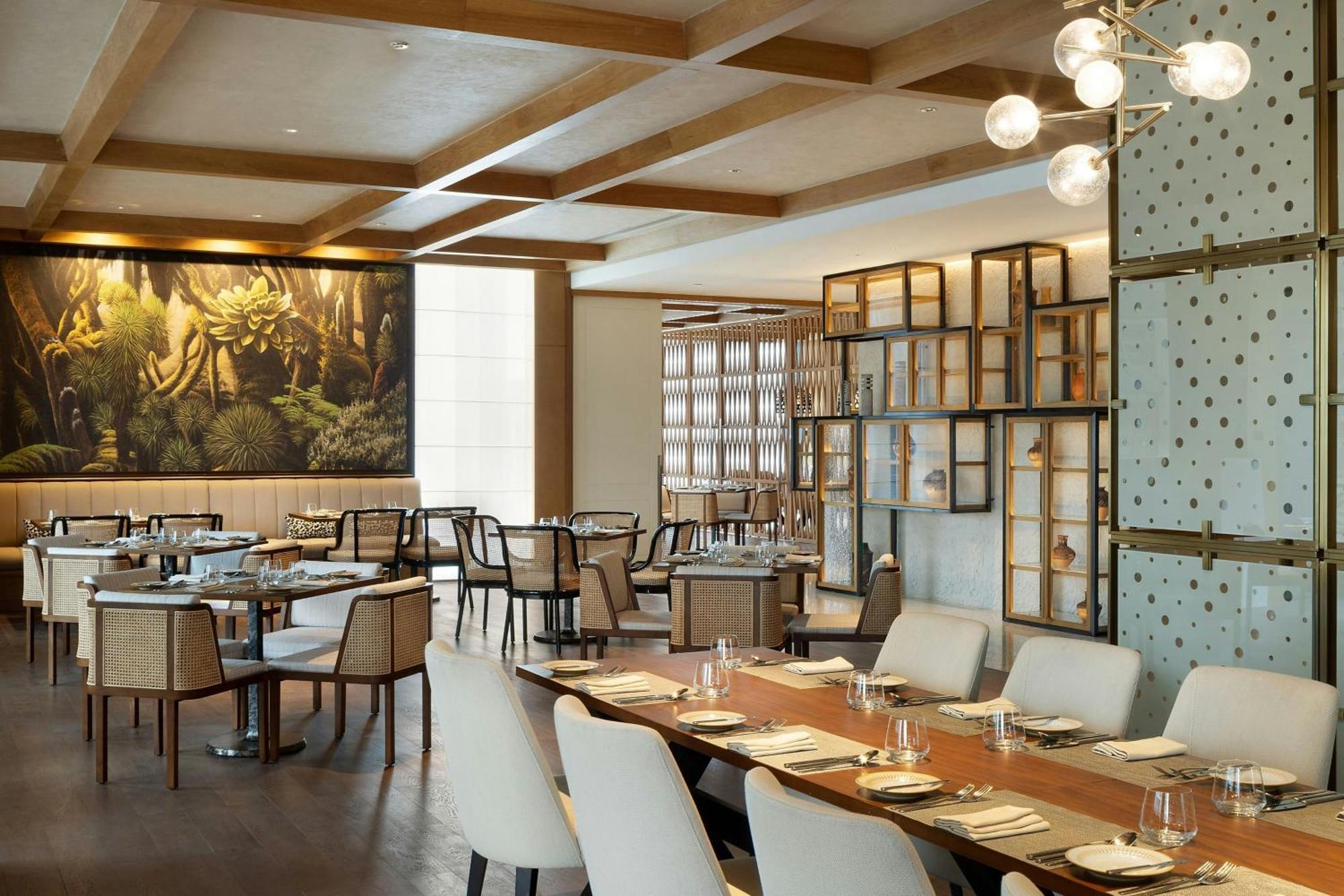 होटल Jw Marriott