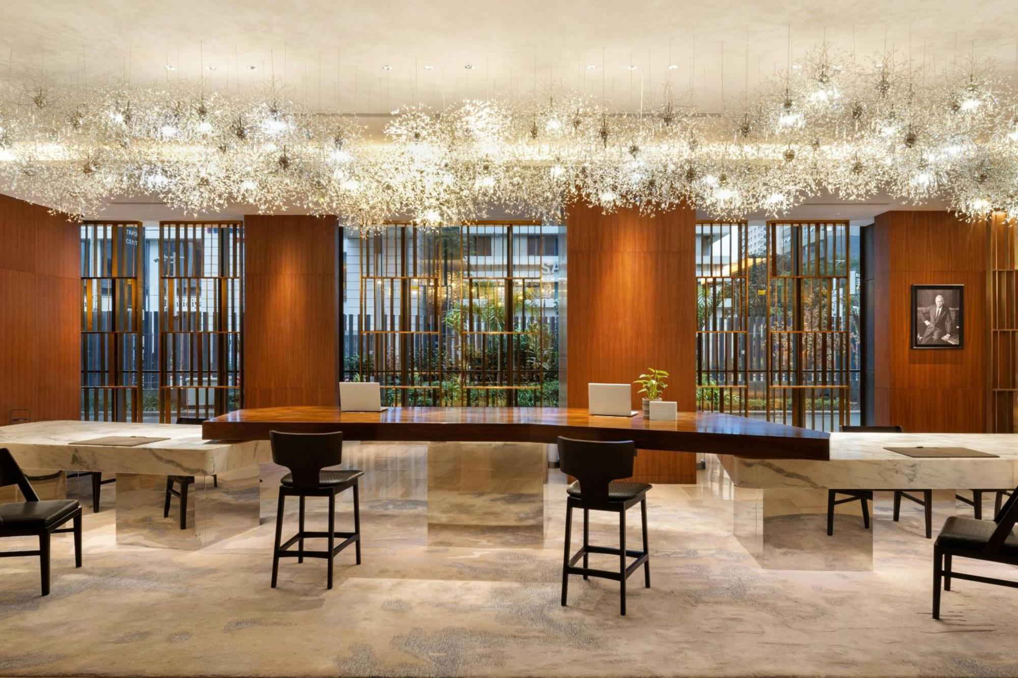 होटल Jw Marriott