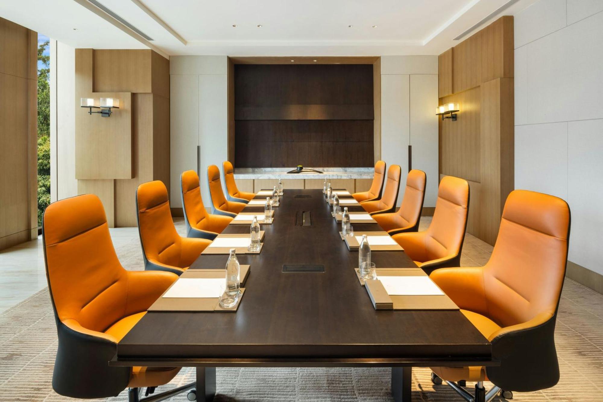 होटल Jw Marriott 5*
